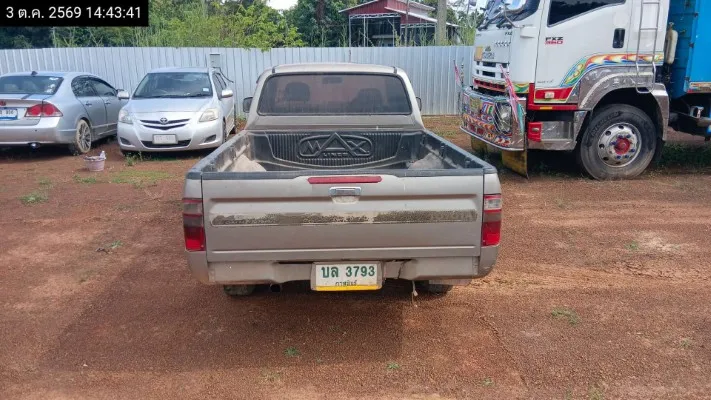 2004 Toyota Hilux Tiger – 4