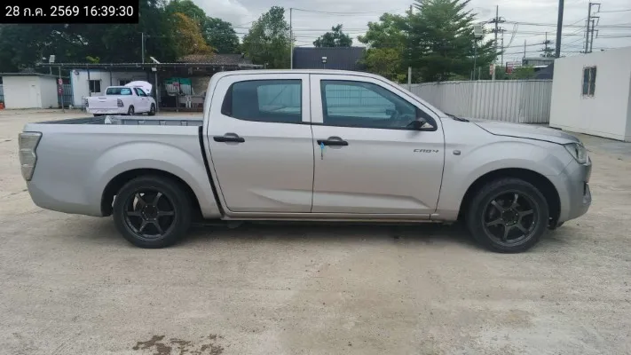 2022 Isuzu D-Max – 8