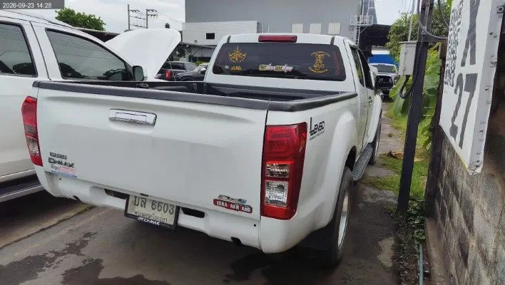 2018 Isuzu D-Max – 5