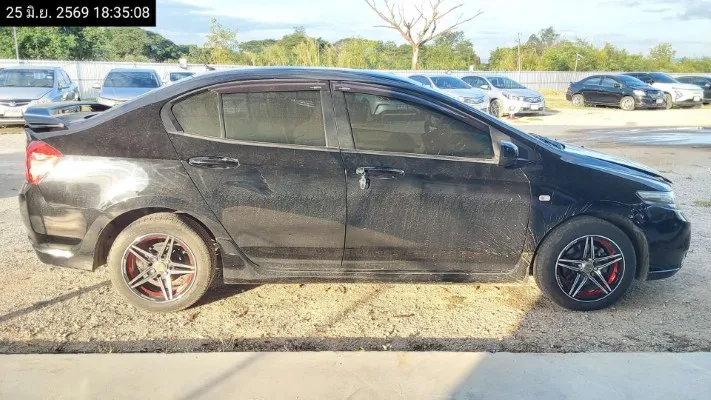 2013 Honda City – 7