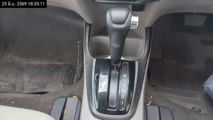 2013 Honda City – 9