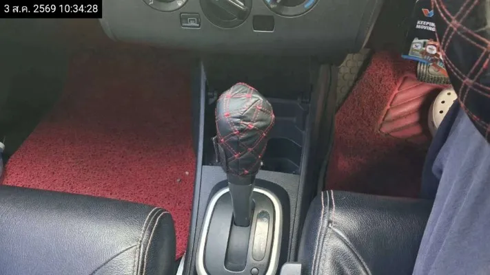 2010 Nissan Tiida – 9