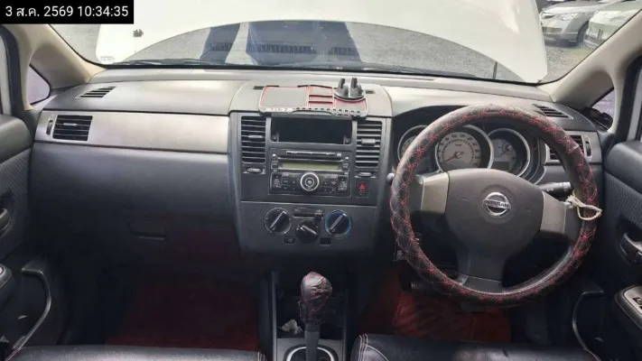 2010 Nissan Tiida – 10
