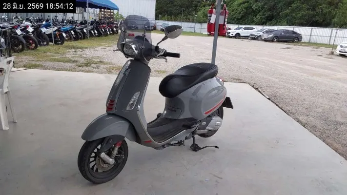 2022 Vespa Sprint – 5