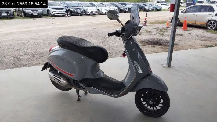 2022 Vespa Sprint – 4