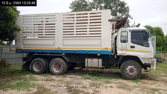 2007 Isuzu FXZ320 – 7
