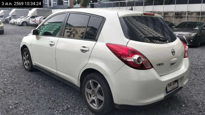 2010 Nissan Tiida – 6