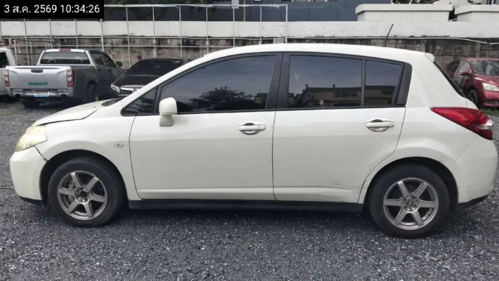 2010 Nissan Tiida – 7