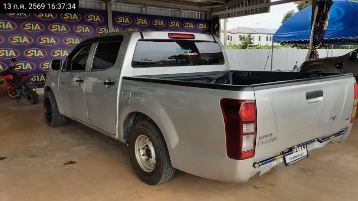 2013 Isuzu D-Max – 6