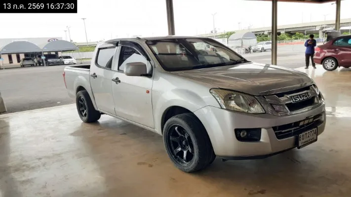 2013 Isuzu D-Max – 3