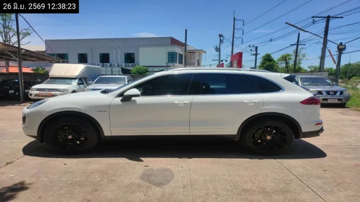 2015 Porsche Cayenne – 7