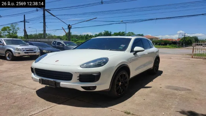 2015 Porsche Cayenne – 2