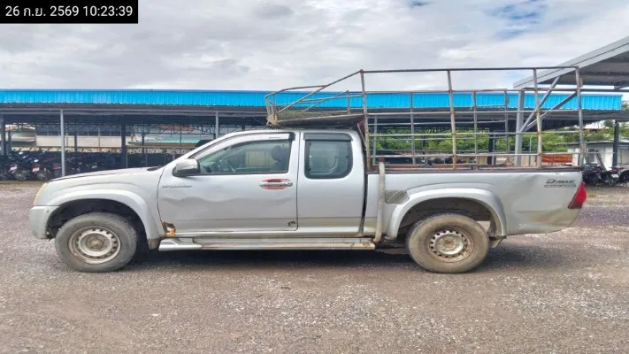 2008 Isuzu D-Max – 7