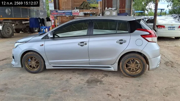 2014 Toyota Yaris – 7
