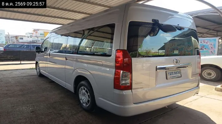 2021 Toyota Commuter – 3