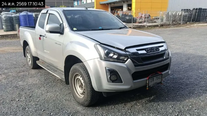 2017 Isuzu D-Max – 3