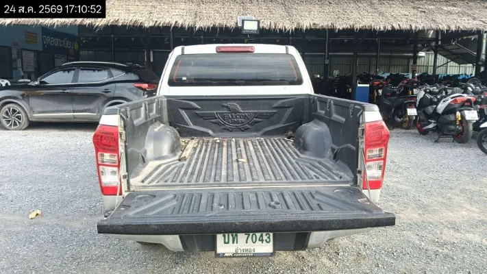 2017 Isuzu D-Max – 10