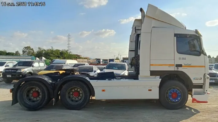 Volvo รถบรรทุก – 8