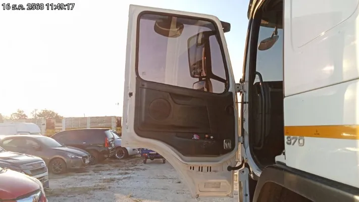 Volvo รถบรรทุก – 10