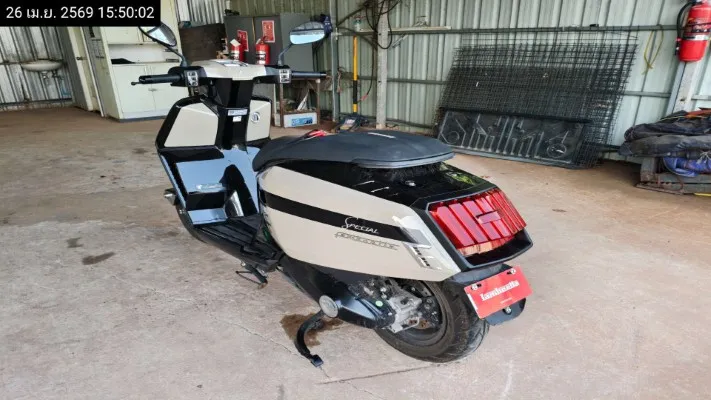 2025 Lambretta X300 – 7