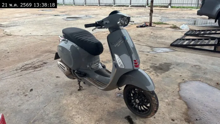 2021 Vespa Sprint – 4