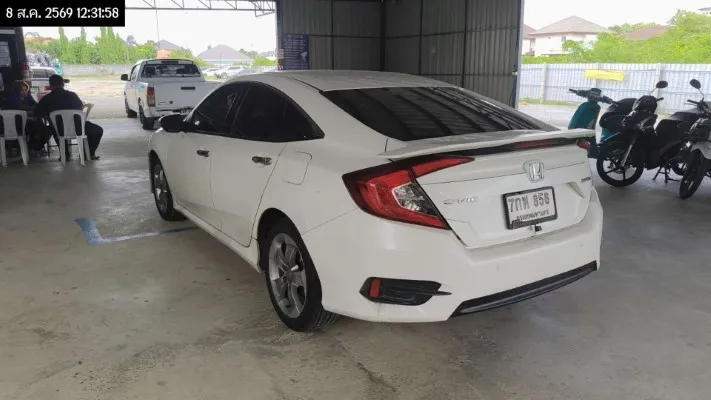 2018 Honda Civic – 6