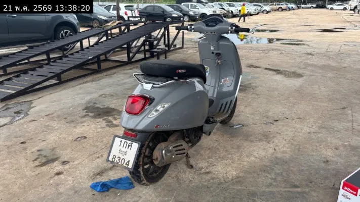 2021 Vespa Sprint – 8