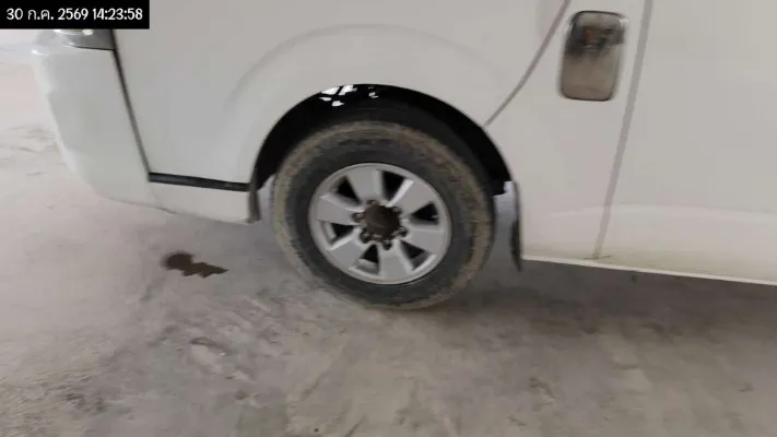 2008 Toyota Commuter – 10