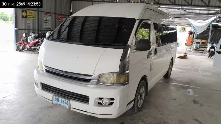 2008 Toyota Commuter – 3