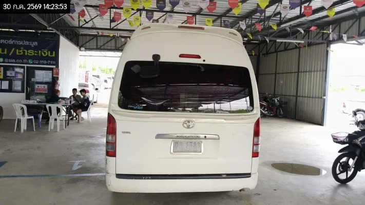 2008 Toyota Commuter – 4