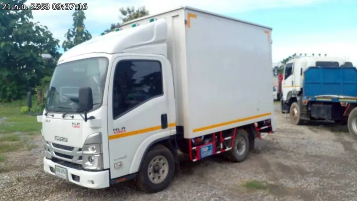 2022 Isuzu NLR – 2