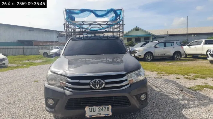 2016 Toyota Hilux Revo – 1