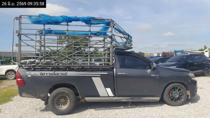 2016 Toyota Hilux Revo – 8