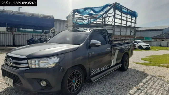 2016 Toyota Hilux Revo – 2