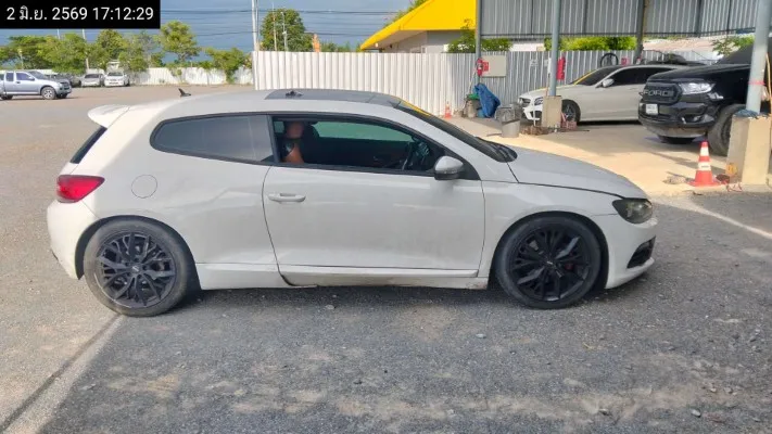 2009 Volkswagen Scirocco – 8