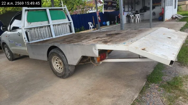 2013 Toyota Hilux Vigo – 6