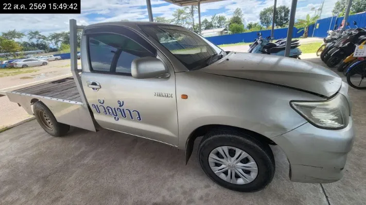 2013 Toyota Hilux Vigo – 3
