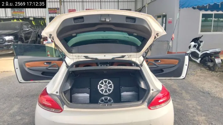 2009 Volkswagen Scirocco – 10