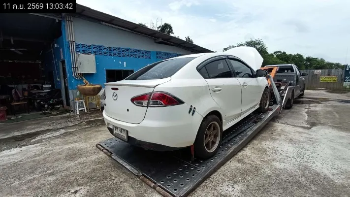 2013 Mazda Mazda2 – 5