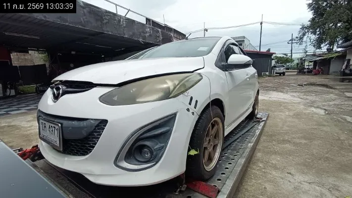 2013 Mazda Mazda2 – 2