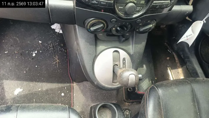 2013 Mazda Mazda2 – 9