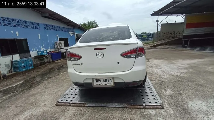 2013 Mazda Mazda2 – 10