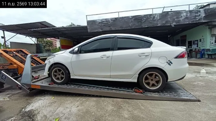 2013 Mazda Mazda2 – 7