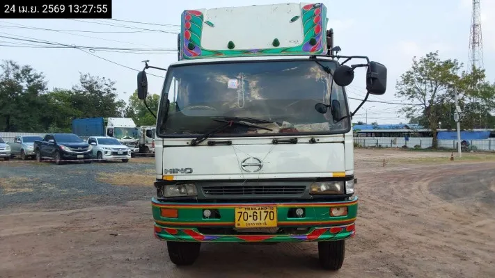 2001 Hino FL1J – 1