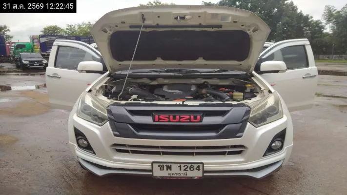 2016 Isuzu D-Max – 11