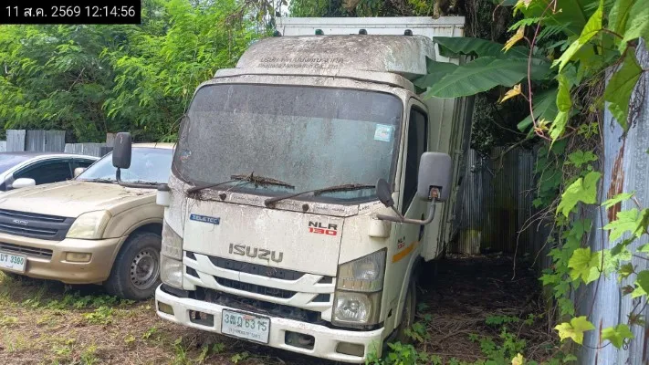 2021 Isuzu NLR – 2