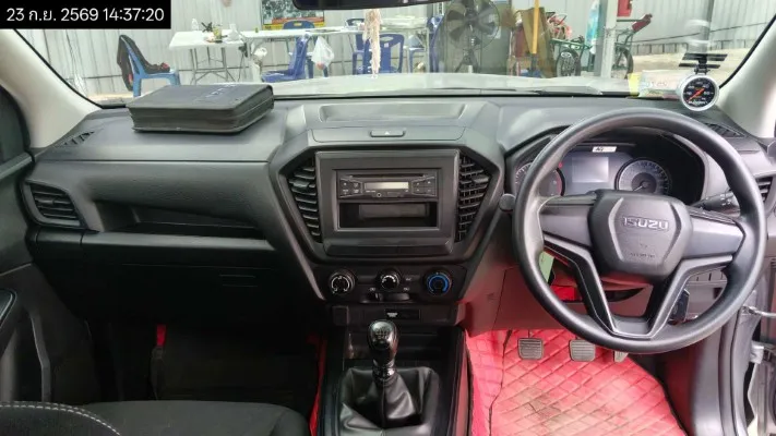 2020 Isuzu D-Max – 12