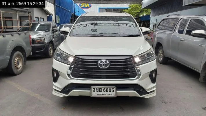 2022 Toyota Innova Crysta – 1