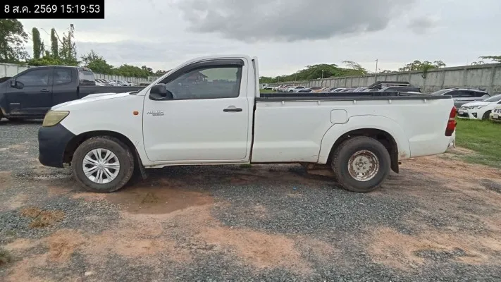 2014 Toyota Hilux Vigo – 7