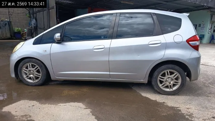 2013 Honda Jazz – 7